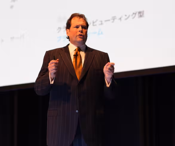 More Social, Freemium Chatter Coming from Salesforce.com