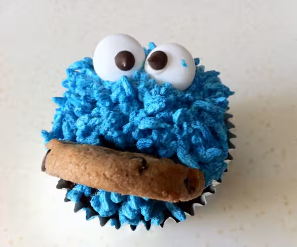 Yum yum yum video: Cookie Monster auditions for Saturday Night Live Featured Image