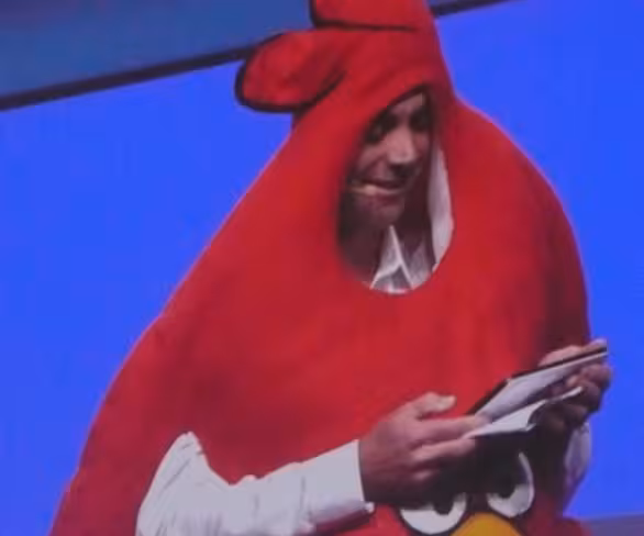 You have to see this – Loïc Le Meur in an Angry Birds costume