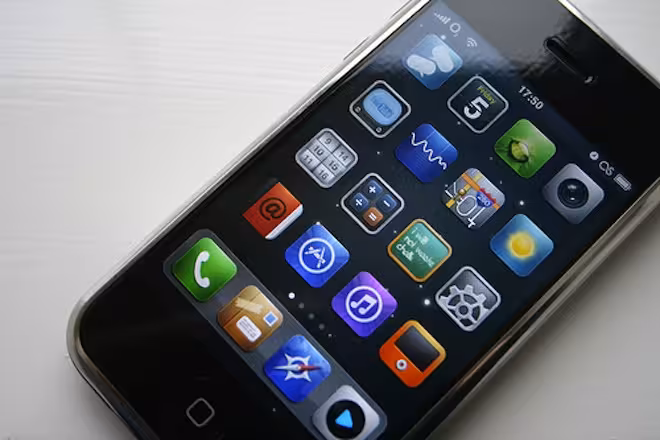 App Store Classics: Bye bye blurry photos with ClearCam Featured Image