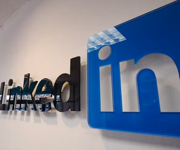 LinkedIn data reveals the best months of the year to get a promotion Featured Image