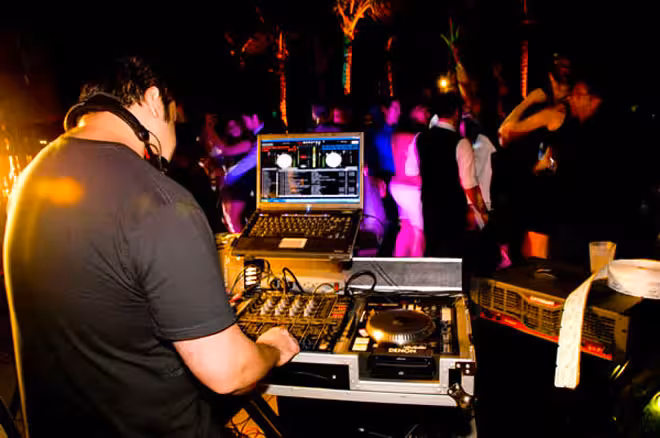 Tunetug Makes Party Playlists Social. Featured Image