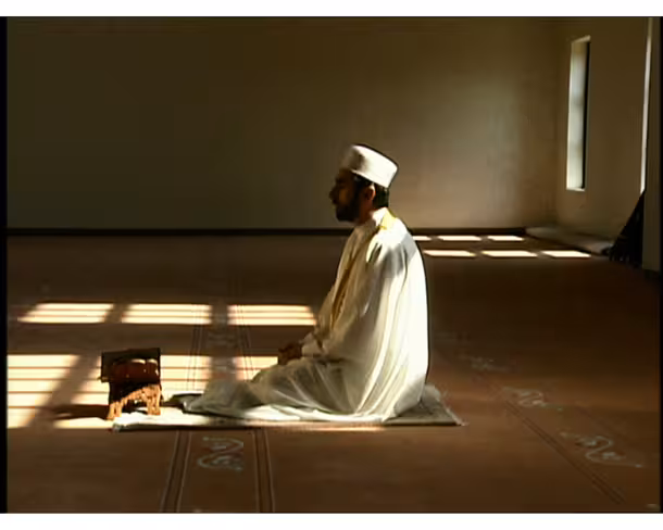 Google Adds Islamic Prayer Times in Search Results Featured Image