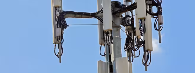 Canadian government asked to loosen telecommunications ownership rules Featured Image