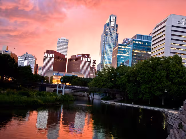WiFi users at Starbucks!