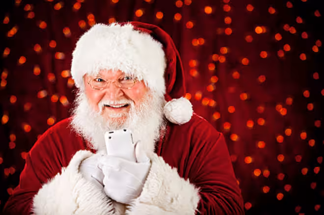 This retailer’s social powered Santa Claus puts the Christmas spirit back in gift-giving Featured Image