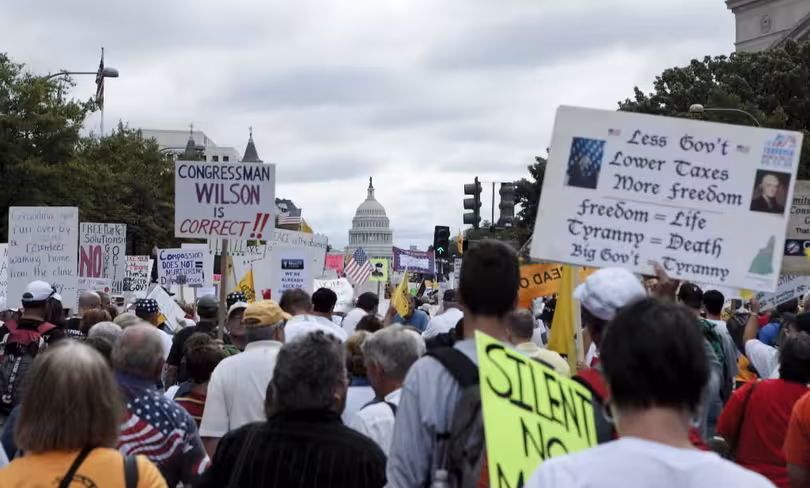 Contact Congress:  Speak directly to representatives with two taps on your iPhone