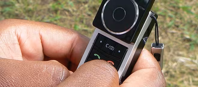 A new SMS-based monitoring system aims to cut Africa’s childbirth mortality rates Featured Image