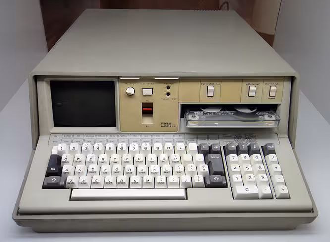 800px-IBM_5100_-_MfK_Bern