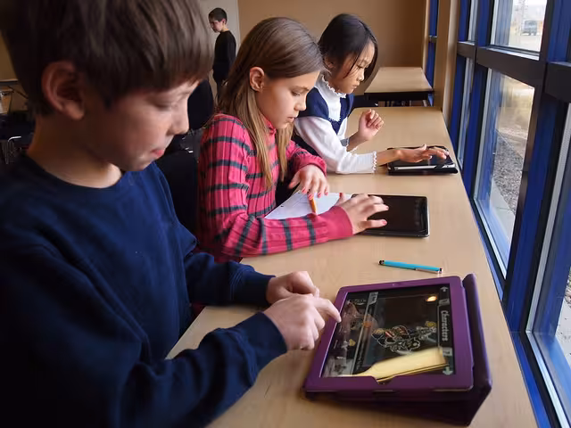 10 incredible iPad apps for education Featured Image