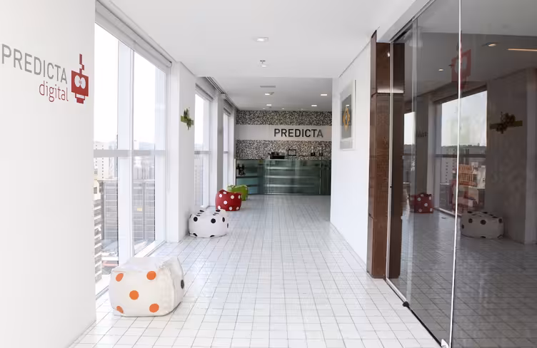 Predicta entrance tnw