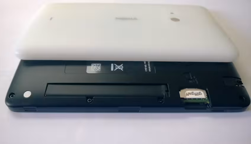 Lumia625_hardware