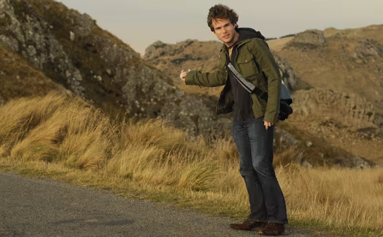 Colin Wright fake hitchhiking New Zealand
