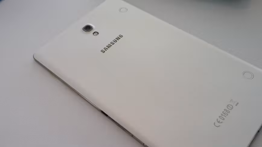 GalaxyTabS8_rear