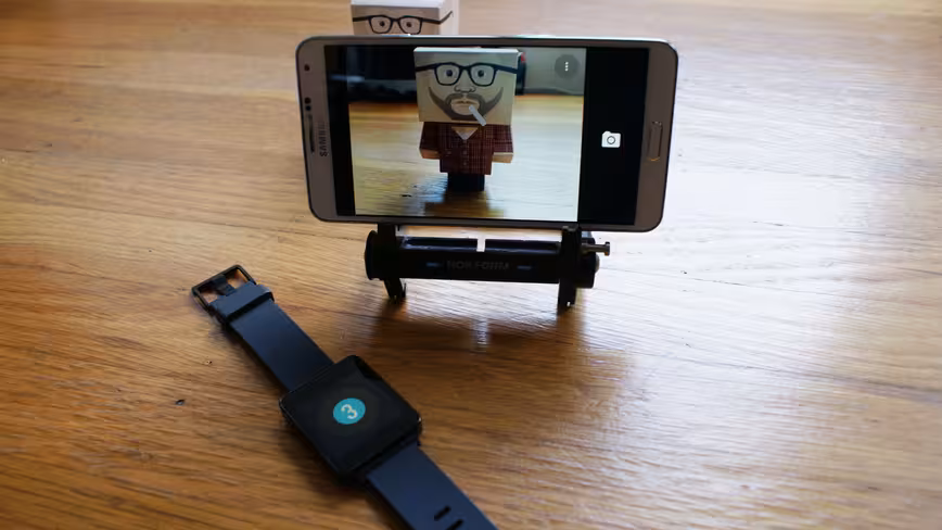 0709_androidwearcamera-