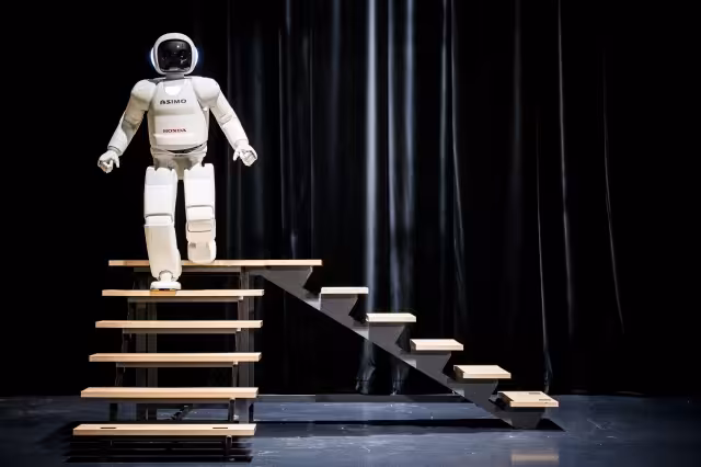 [81581] asimo18.jpg_low