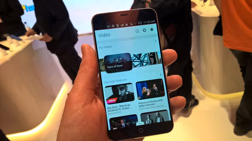 UbuntuPhone_MWC7