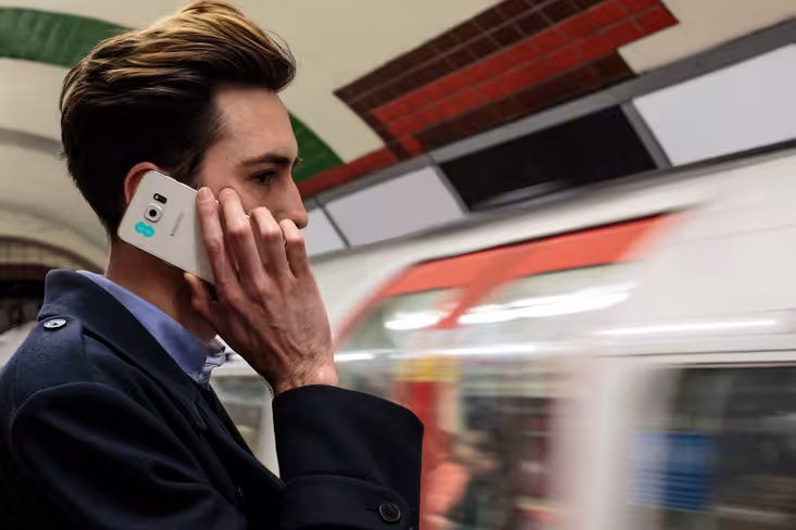 EE-WiFi-Calling-2-low-res