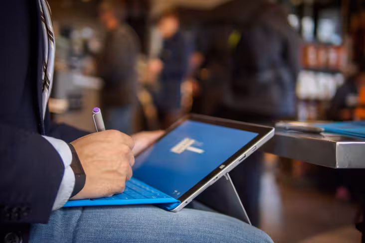 Surface 3 R