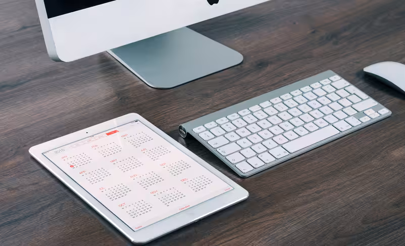 How teaching online could be your profitable side business Featured Image