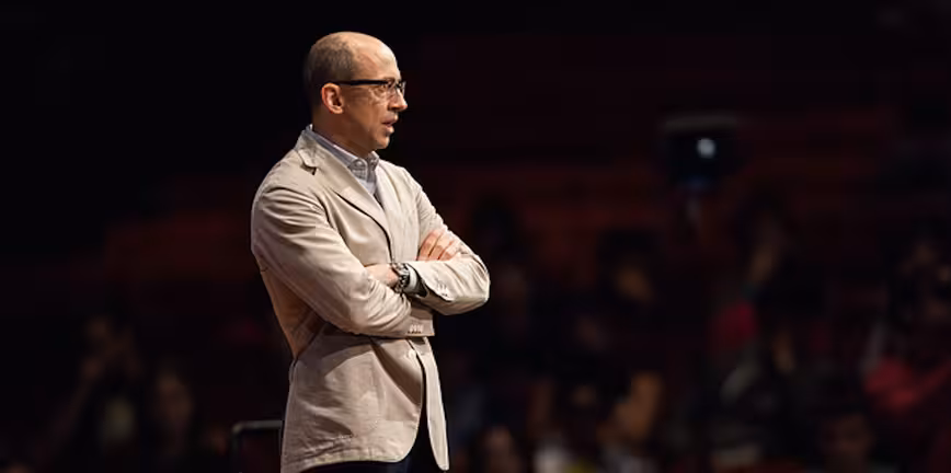Dick Costolo ‘chose’ to step down as Twitter CEO like you choose to fall down a manhole
