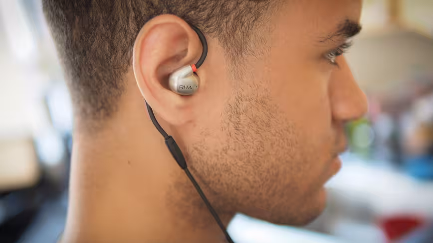 The moldable around-the-ear cables make the RHA both feel both comfortable and securely lodged in your ears