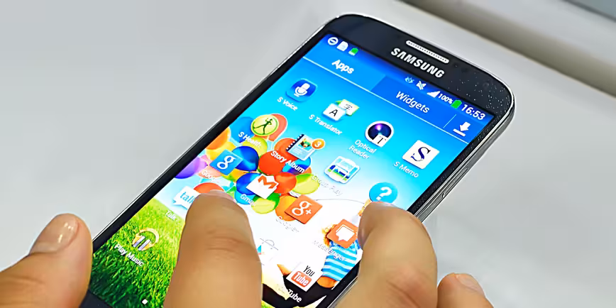 Win 1 year Unlimited Talk, Text, 500MB of data and a free Samsung Galaxy S4 with FreedomPop Featured Image