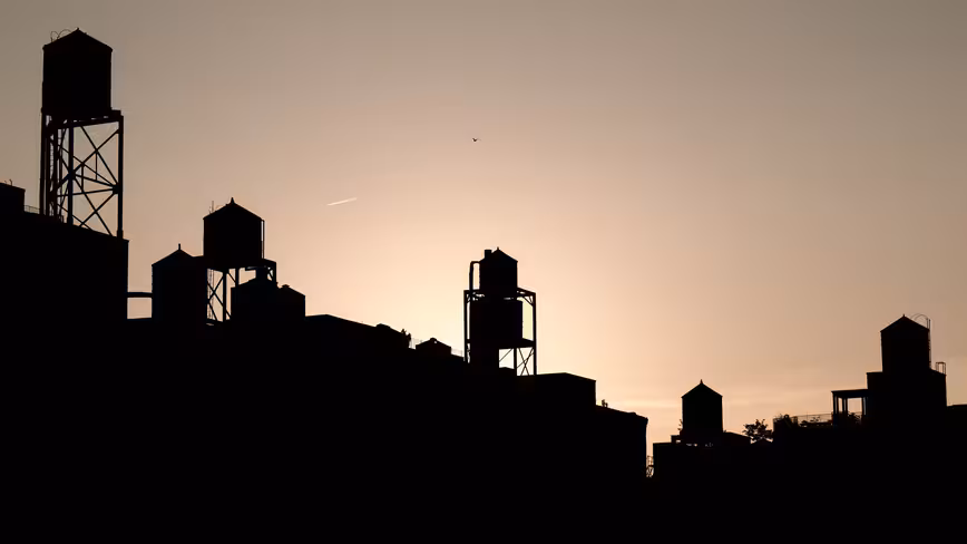 Moody image using the Color Creator mode.