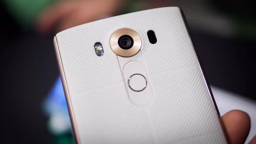 LG V10