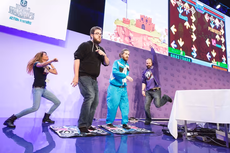 Futureman (second from right) competing with itmeJP (second from left) with Ms_Vixen (left) and Ezekiel_III (right) dancing behind them during the PJ Saltan of Stream Tournament. Photo by Robert Paul