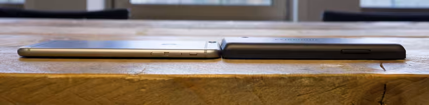 fairphone weight