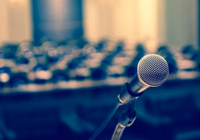 microphone, speaker, PR, comment