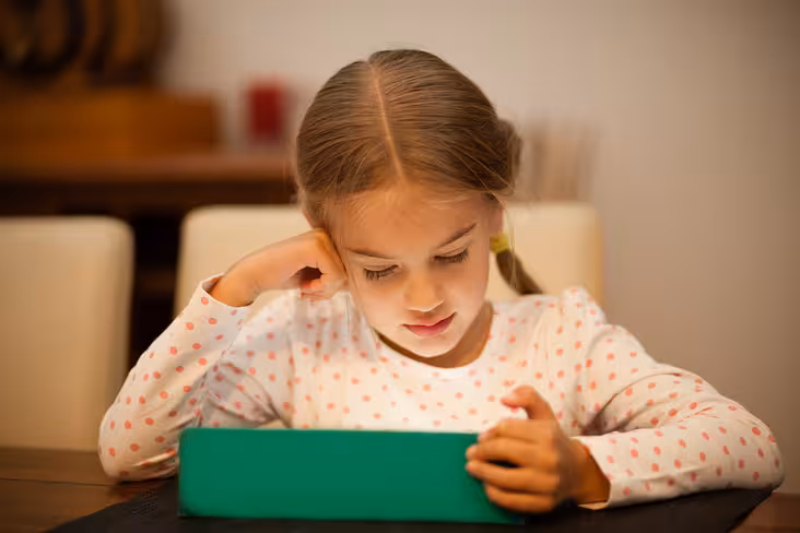 girl, ipad, tech