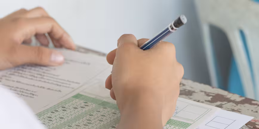 shutterstock_392771923_Exams