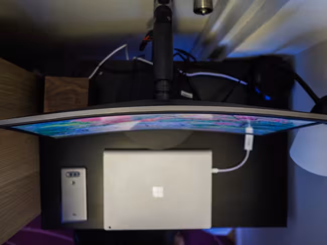 Samsung CFG70 Monitor