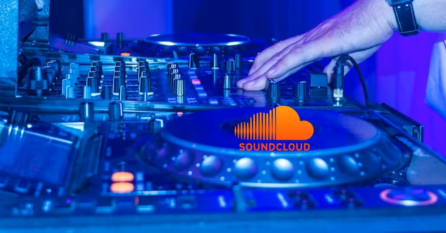 DJs can soon play live sets directly from SoundCloud