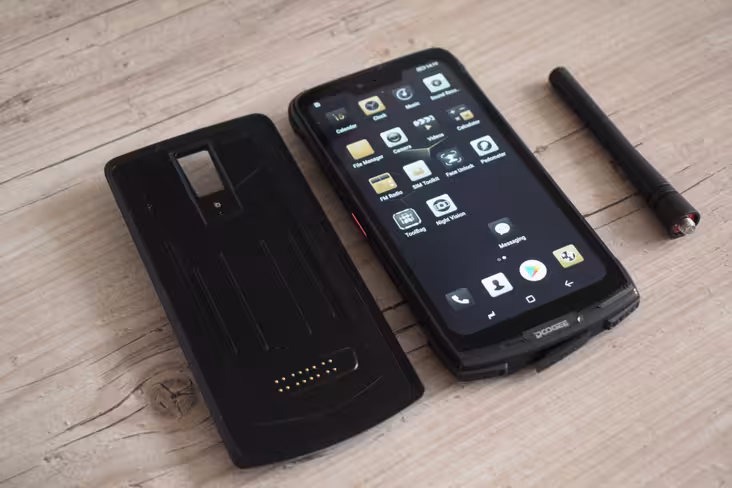 Hands-on: The Doogee S90 modular phone is weird as hell