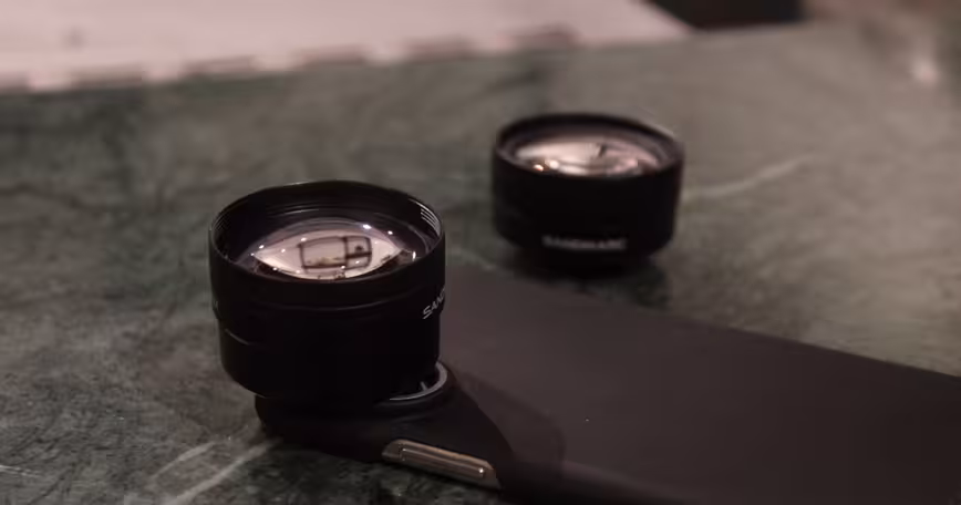 Sandmarc’s $100 iPhone lenses are a must for photo nerds