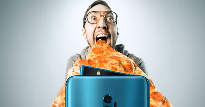 Mmm, the Oppo Reno 10x Zoom (with its pizza-slice selfie camera) is a tasty treat