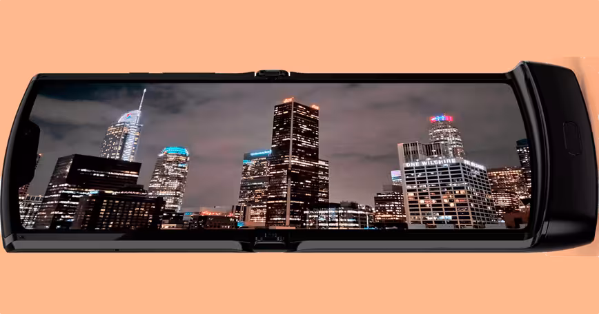 The Moto ‘razr’ foldable’s images just leaked, and I’m THIRSTY