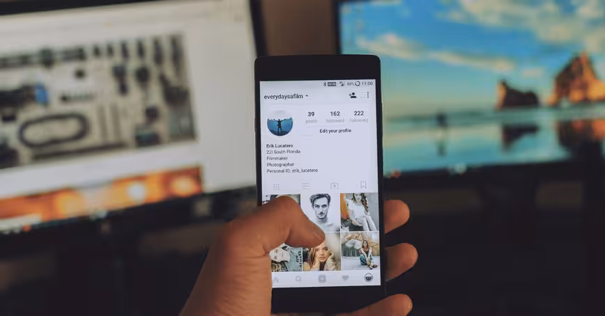 4 simple things social media marketers can do to improve social responsibility