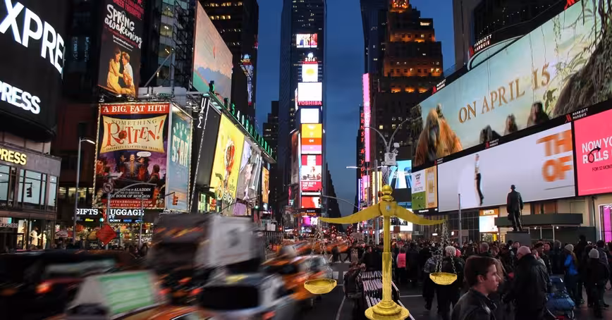 Lawyer accused of laundering $300M in OneCoin cryptocurrency scam stands trial