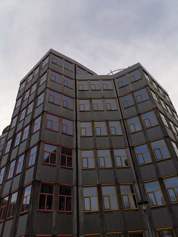 Honor 9X building