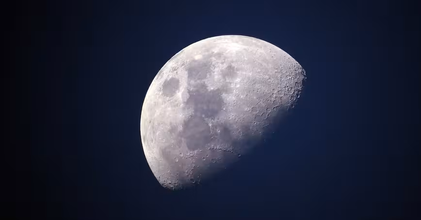 4 amazing astronomical discoveries made by ancient Greeks