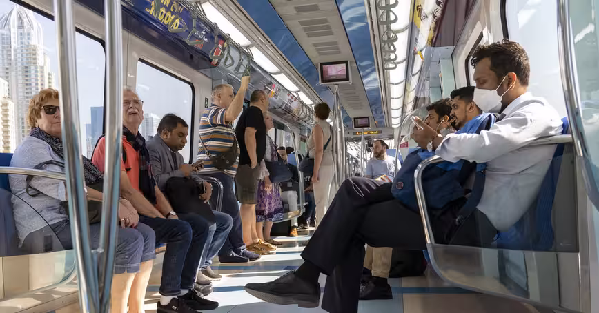 3 possible scenarios for restoring public transport after COVID-19