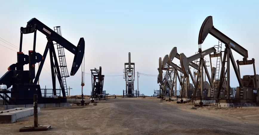 Google pledges not to build more custom AI for fossil fuel extraction