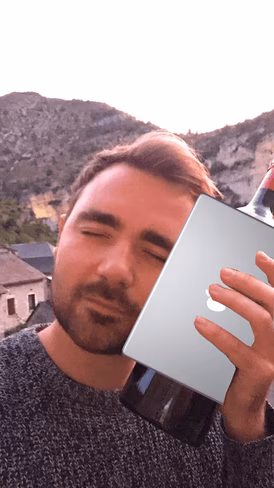 my now vintage macbook pro and me