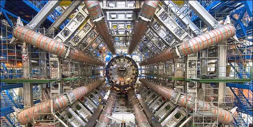 Dear NASA, please put a particle collider on the Moon