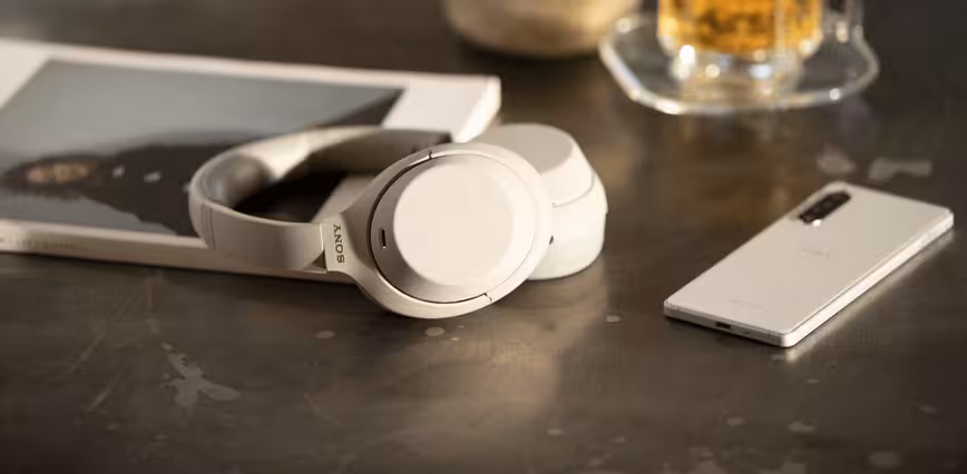 Sony’s WH-1000XM4 makes an almost flawless headphone even better