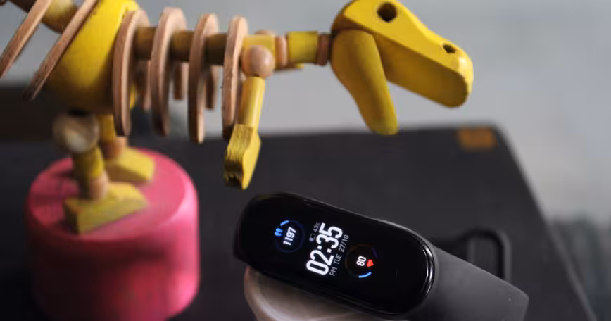 If you’ve got $32 for a gadget, buy Xiaomi’s Mi Band 5